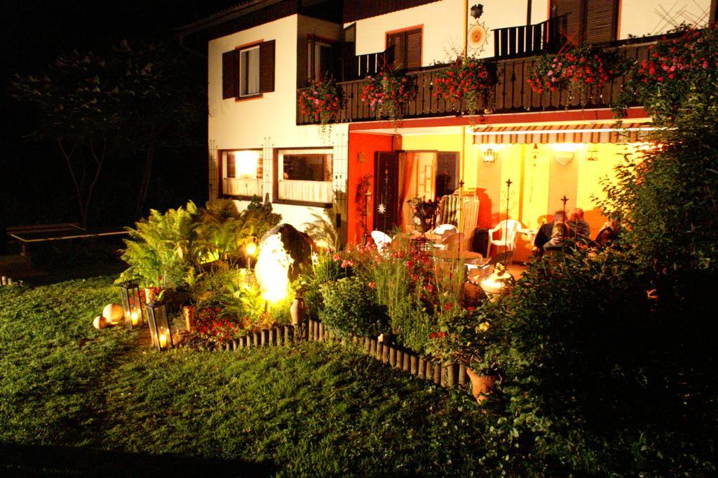 Pension Stissen Haus Am See ファアーク・アム・ゼー エクステリア 写真